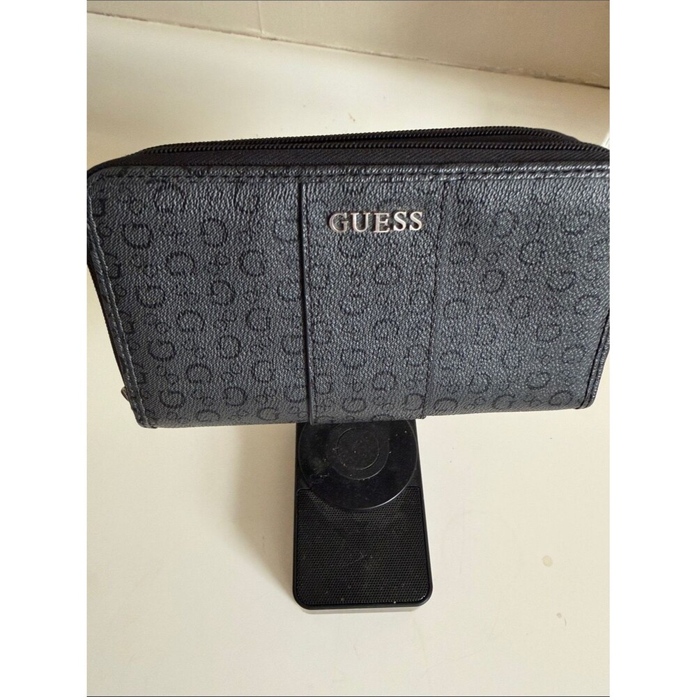 Guess Black Logo Compact Zip Wallet